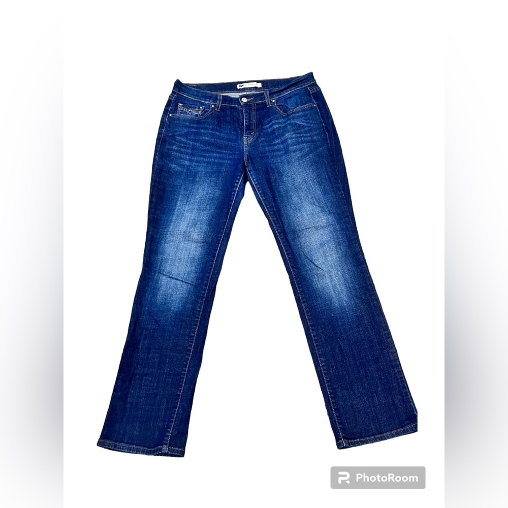 EUC Levi’s Women’s 505 Straight Leg Jeans 30x32